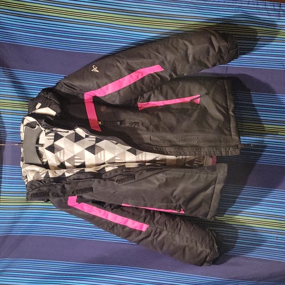 Athletech Other - NWOT  Athletech Girls Winter Coat with removable soft inner coat - size 7/8